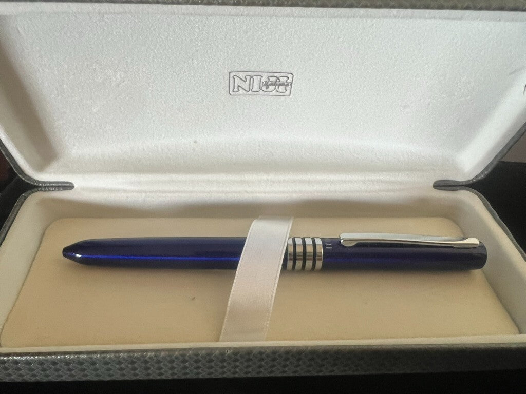 🔴 NIJI penna sfera blu trasparente profili cromati scrive con astuccio