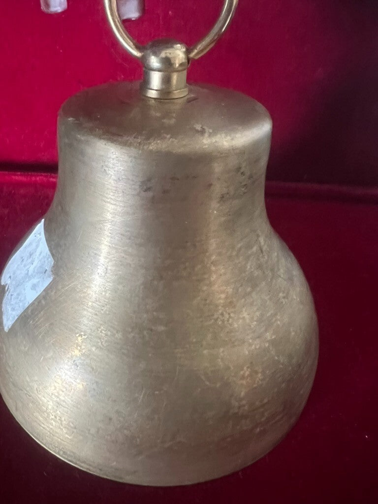 Cloche Métal Laiton Autel Avec Coeur Grande Hauteur 12 CM Vintage