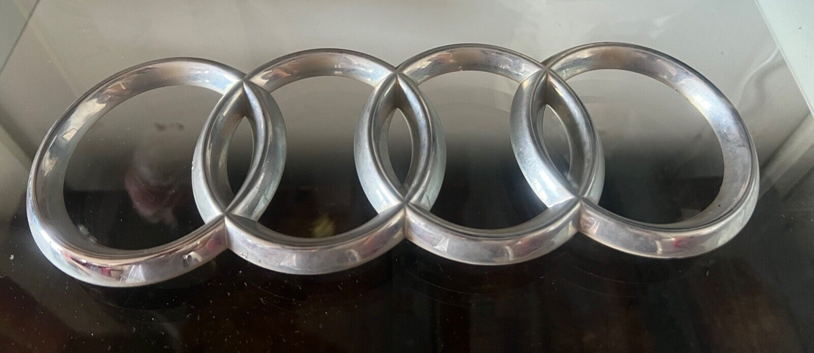 Audi A6 Écrit Armes Emblème Orrnement Voiture Vintage Original De 2000