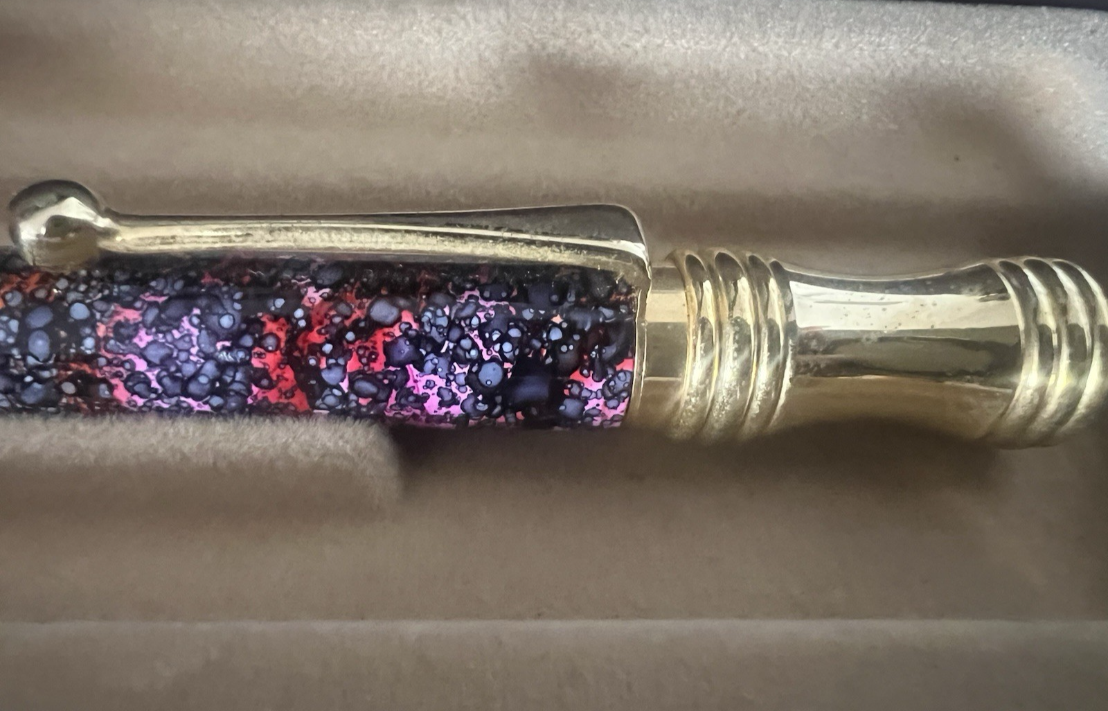 🔴 Penna stilografica lacca marmorizzata tipo Parker Iridium con pietra vintage