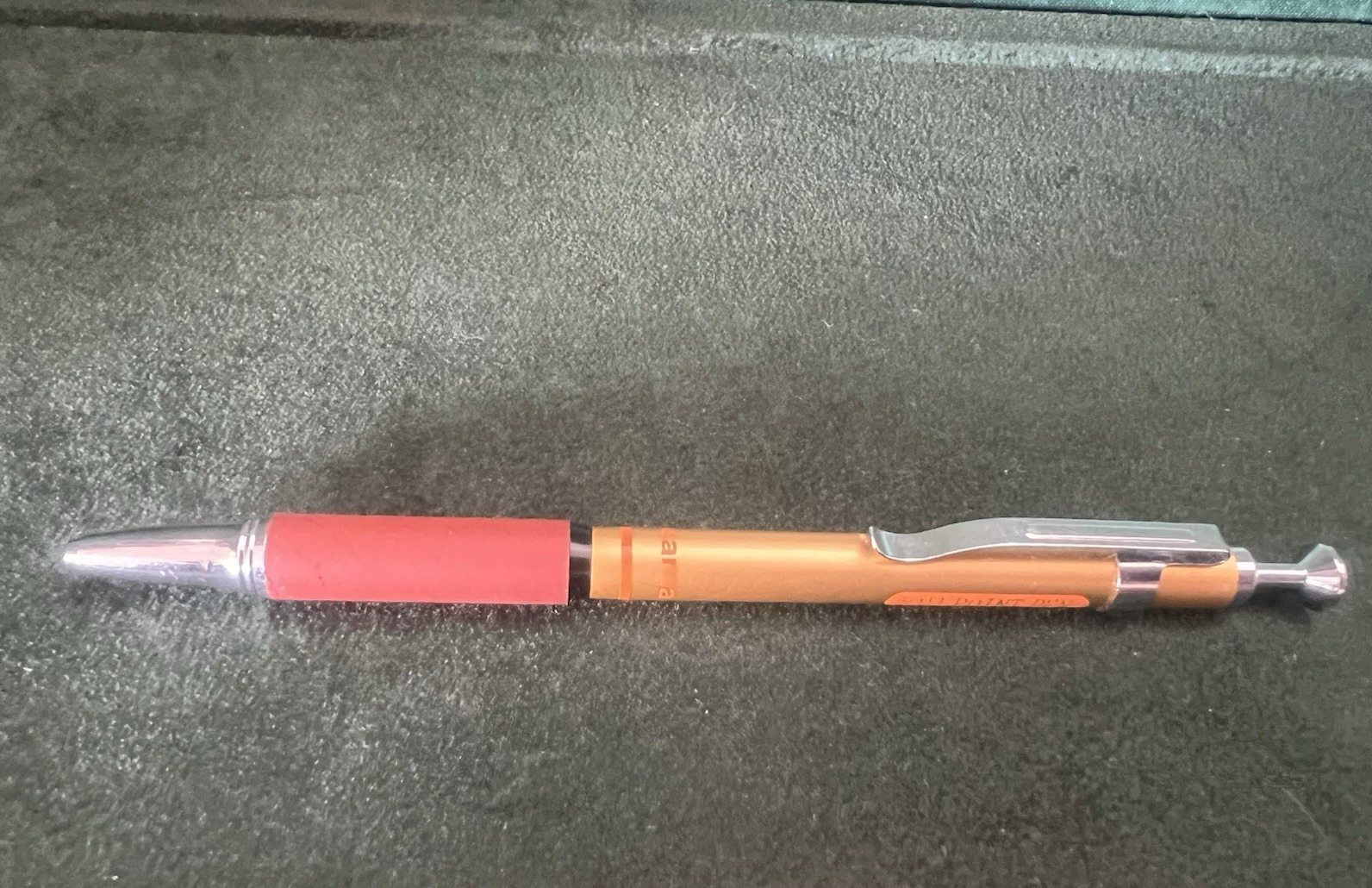 🔴 OSAMA penna sfera lacca Beverly e cromata pulsante a scatto scrive vintage