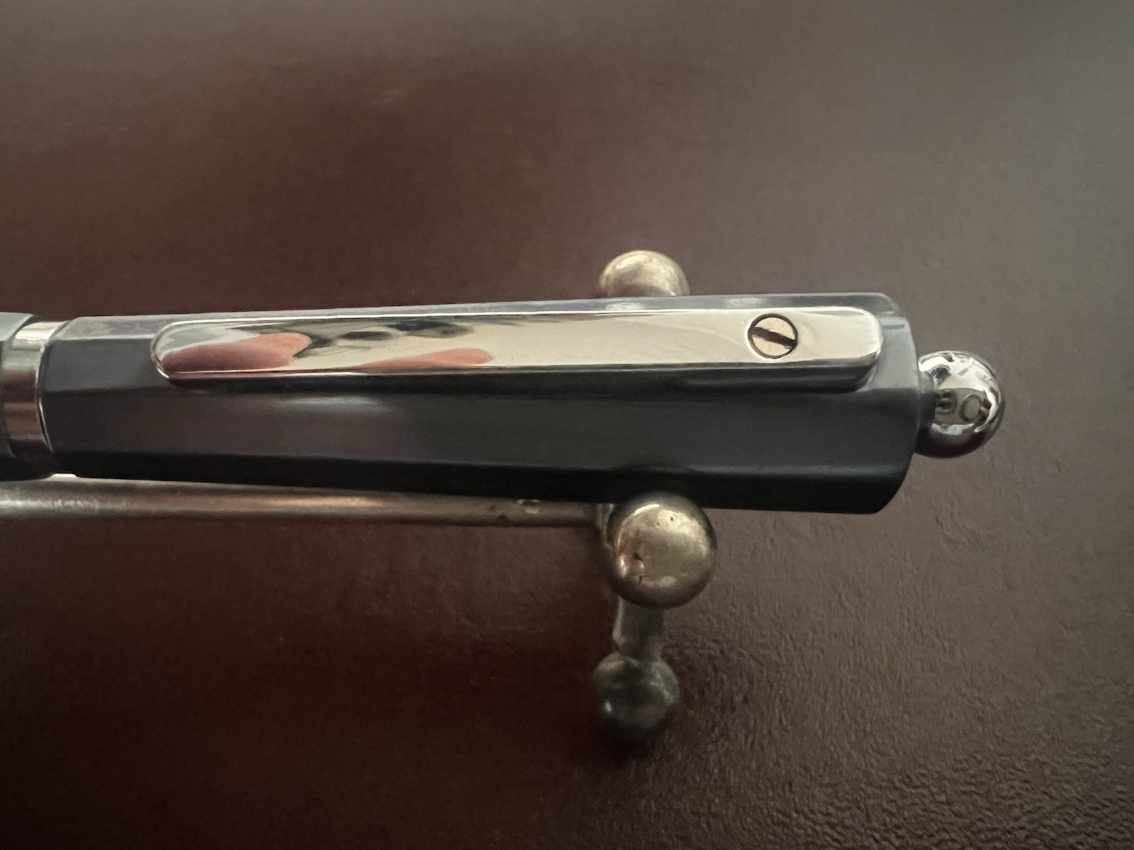 🔴 GIULIANO MAZZUOLI penna sfera Moka metallo grigio iridescente 1 modello