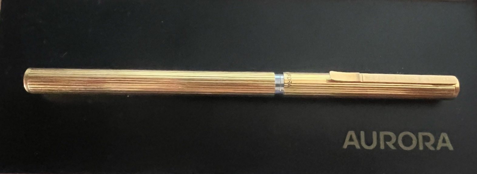 🔴 AURORA penna sfera Hastil retrattile dorata cappuccio da svitare