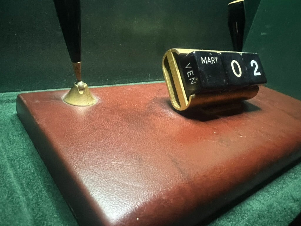 🔴 Base penna sfera stilografica sfera stiloforo dadi calendario scrivania