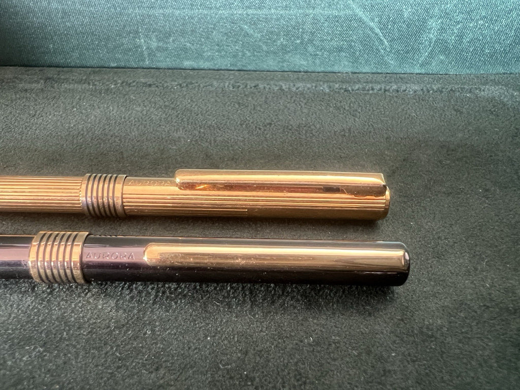 🔴 AURORA gold and gunmetal ballpoint pens write 2 PENS d 