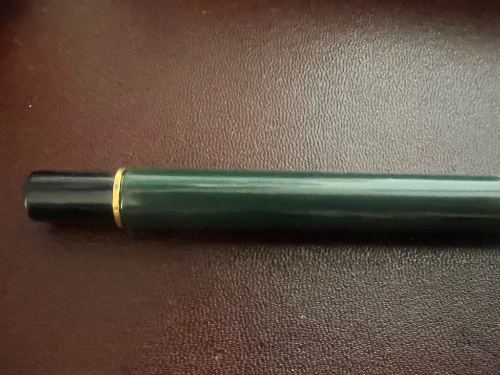 Parker Stylo-Plume Stylo à Plume Rialto Laque Vert Anglais A Cartouche Écrit