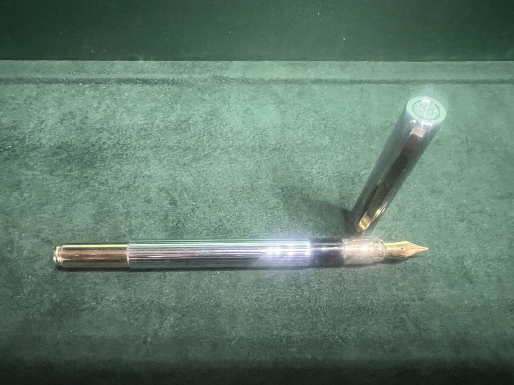 Grand-Mère Stylo-Plume Stylo à Plume Ego Chrome Profils Laminés Or Cartouche M