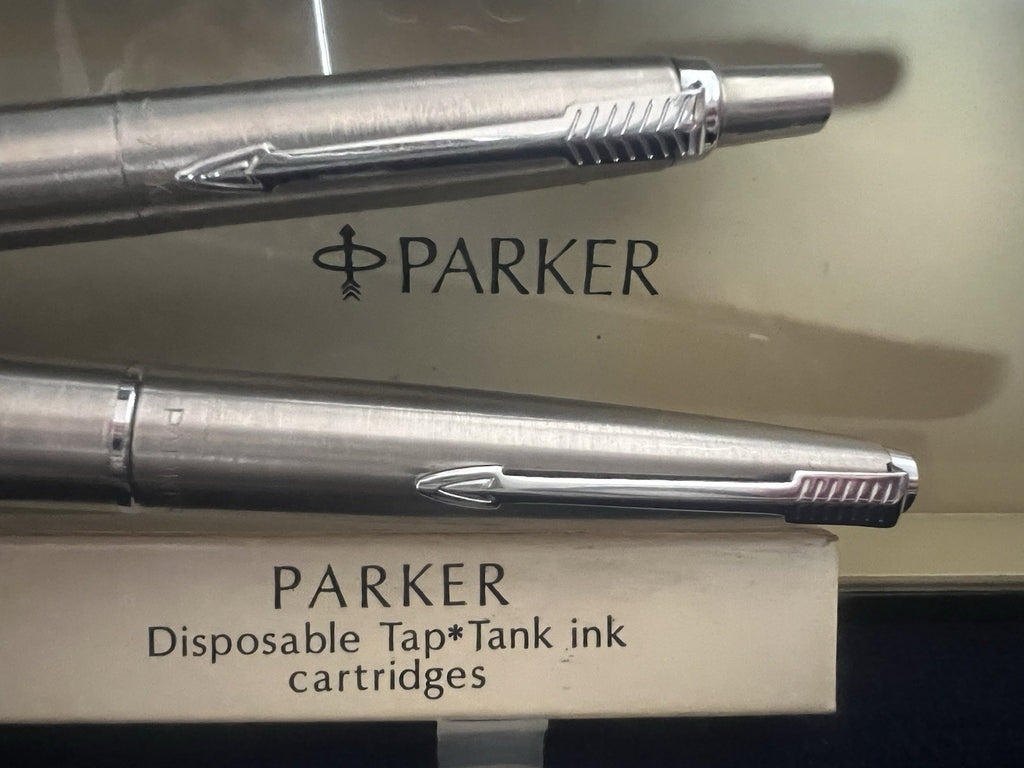 Parker Stylo-Plume Stylo à Plume 45 Pilotes de Chasse Chrome Cartouche Et Ball