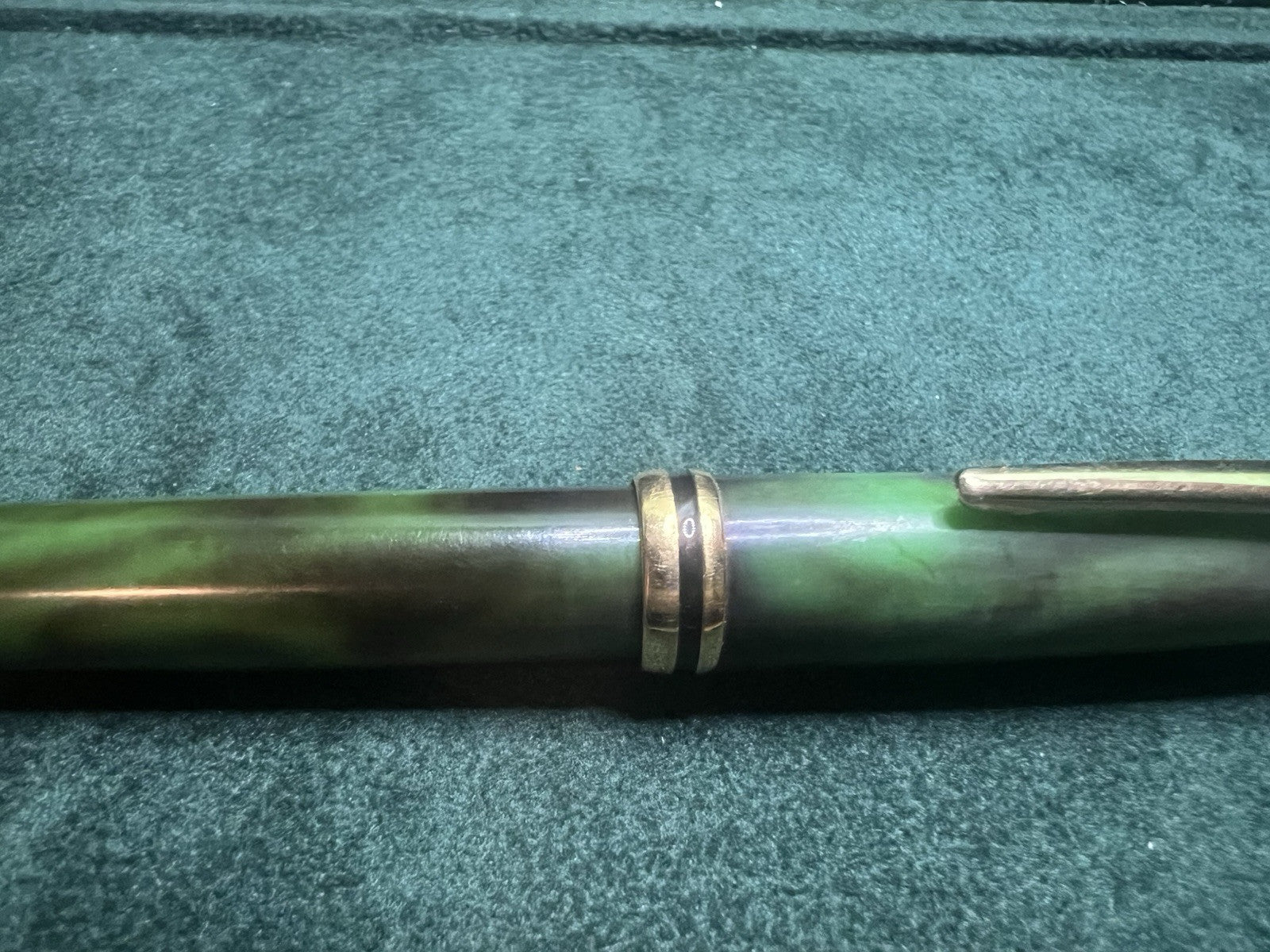 CROSS Ballpoint Pen Green Marbled Resin Writes RARE VINTAGE