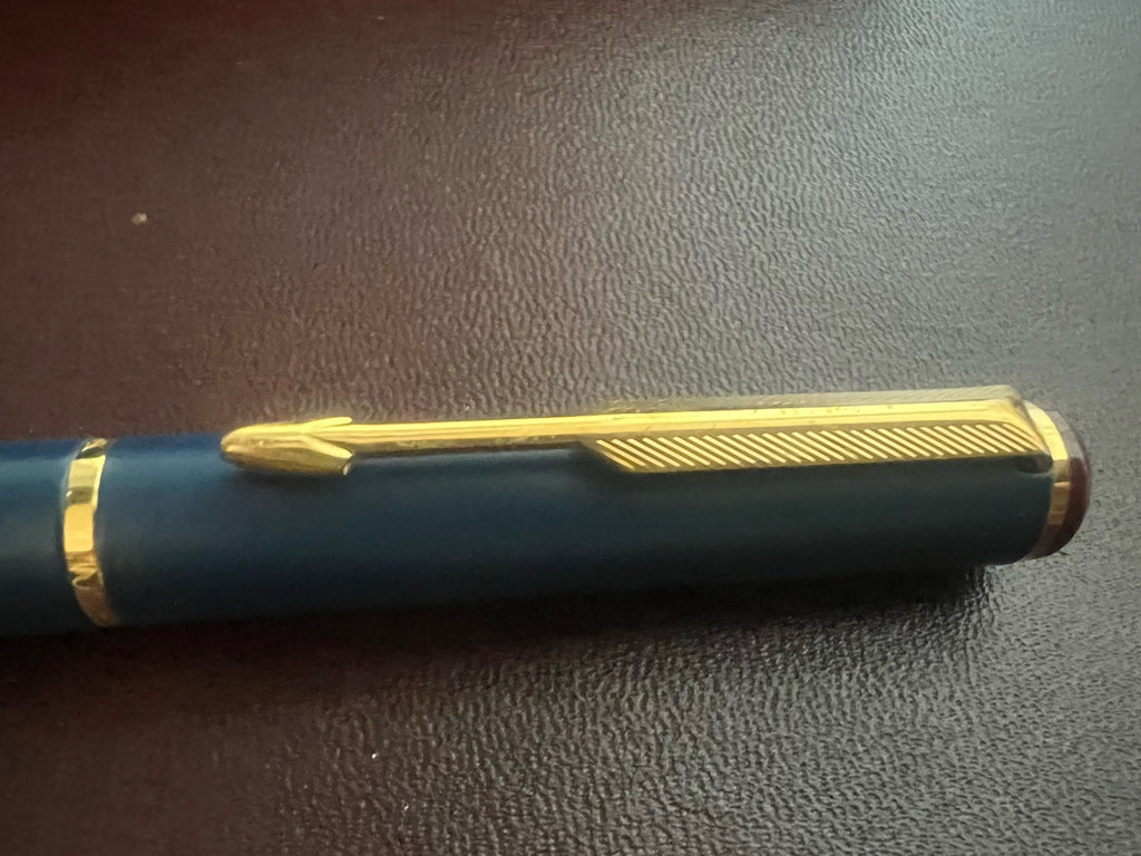 Parker Pen Fountain Pen Rialto Lacquer Blue Bordeaux Cartridge A Marking