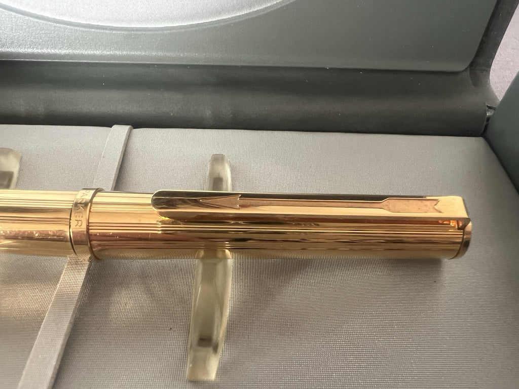 🔴 PARKER 85 penna stilografica placcata oro a cartuccia con garanzia astuccio