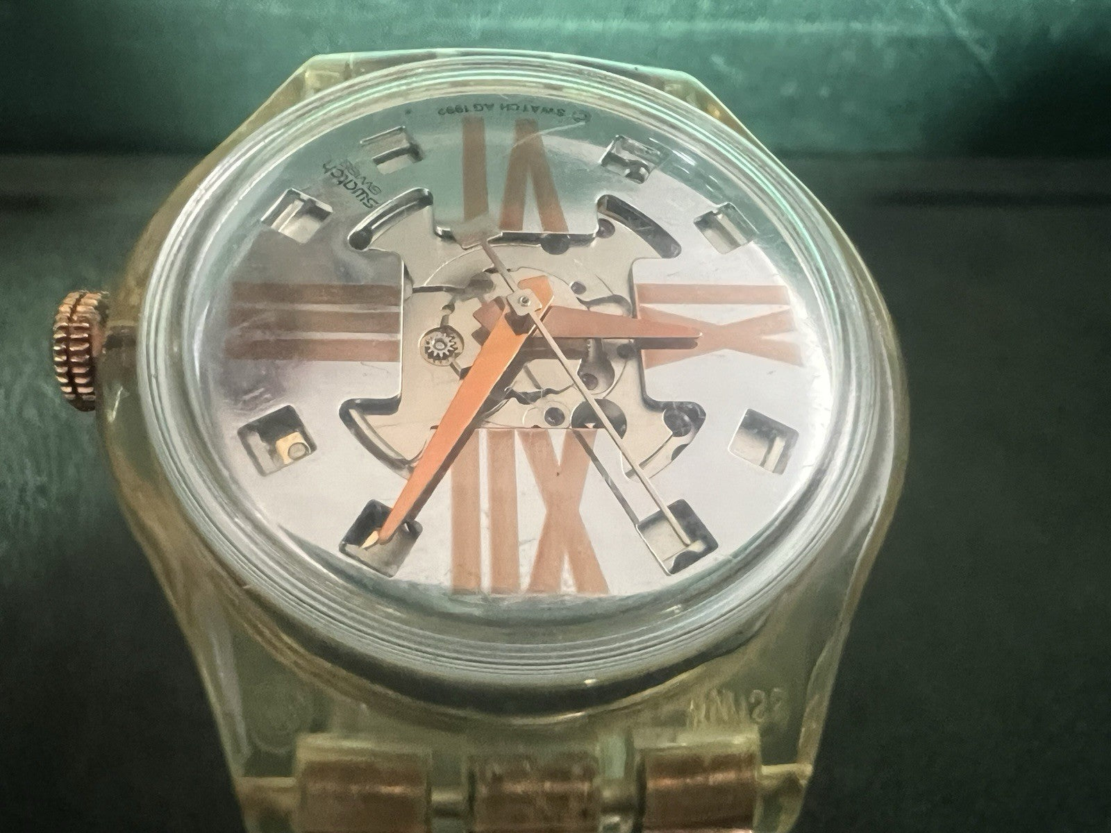 Swatch Montre Poignet Chrono Sak 108 Cooper Rush Automatique Sangle à Ressort
