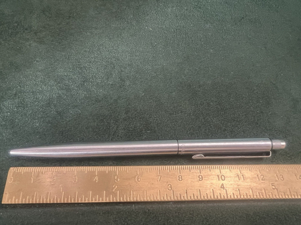 🔴 OMAS penna sfera cromata pulsante a scatto scrive vintage