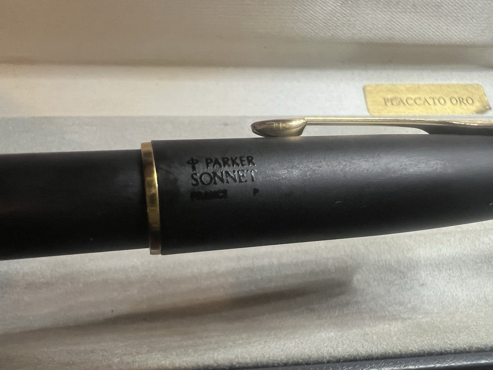 🔴 PARKER penna stilografica Sonnet P Francia nera e placcata oro pennino M