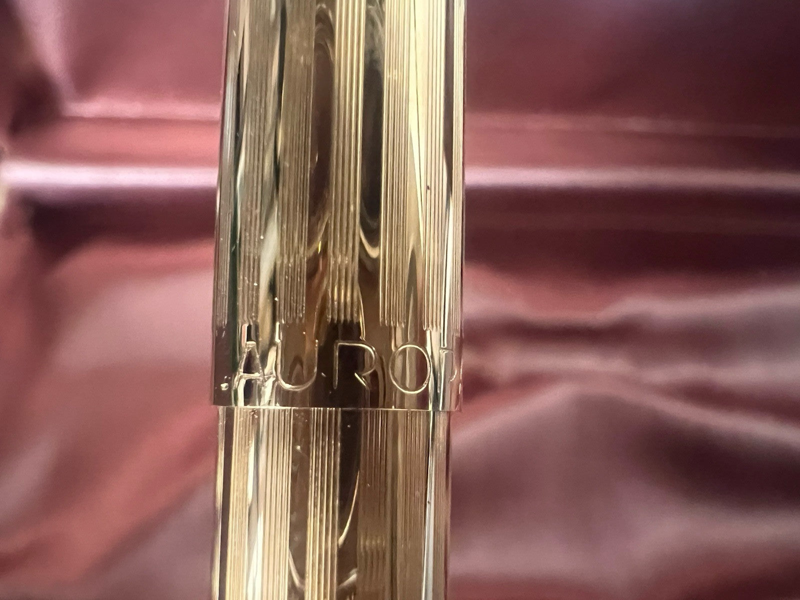 Aurora 98 Stylo-Plume Sphère Plaqué Or 22 KT Garantie Écrit Utilisé Vintage A