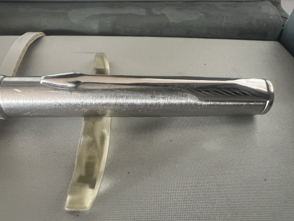 Parker Stylo-Plume Sphère Insignia N Chrome Satiné Avec Trousse Vintage 