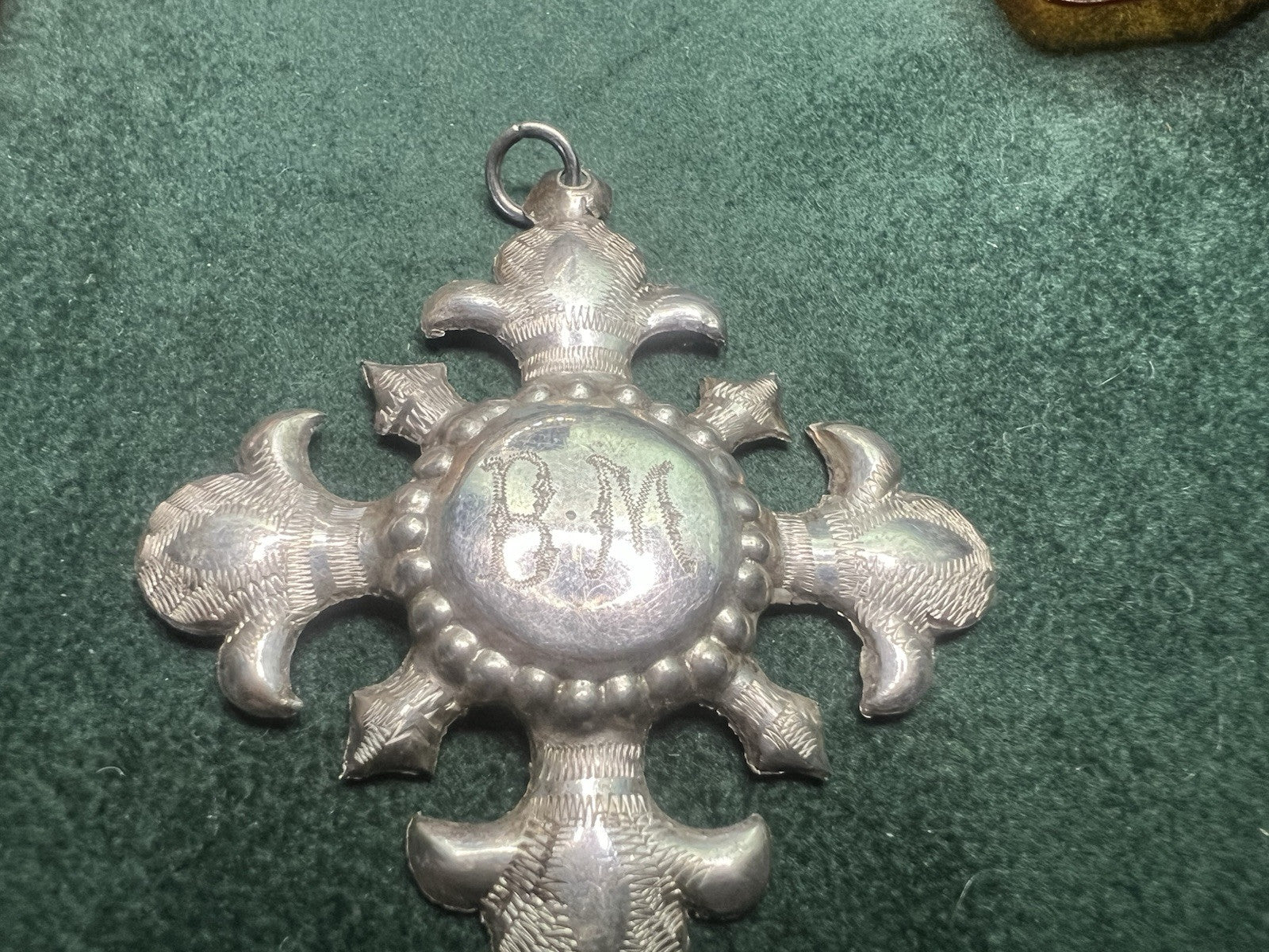 Croix Ordre Cavaliere Bm Malte Médaille Métal Festonnée Vintage