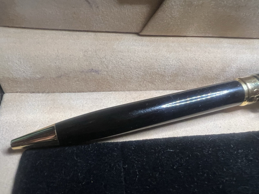 🔴 JHON STERLING Kugelschreiber, schwarzer Lack, goldene Profile, Kolibri-Garantiebox 