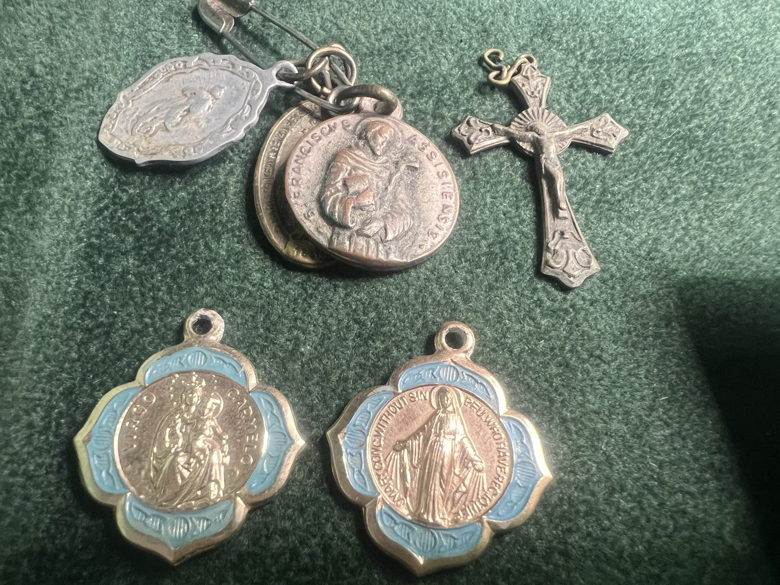 🔴 Medaglie SACRE Lourdes pellegrinaggi al merito metallo nastri vintage LOTTO