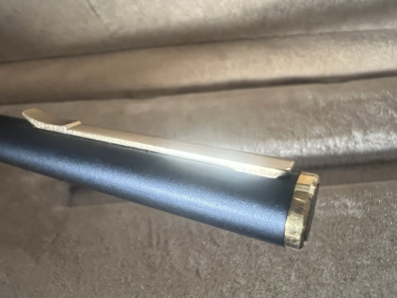 Aurora Stylo-Plume Sphère Hastil Retractable Laque Noire Écrit Nouvelle B 