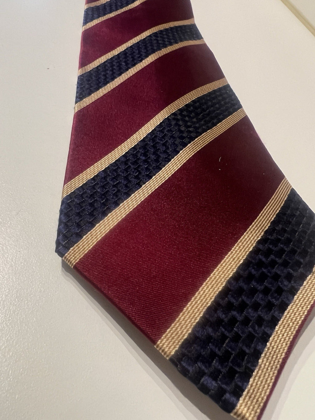 EMPORIO ARMANI Men's Tie Pure Silk Blue Bordeaux Stripes