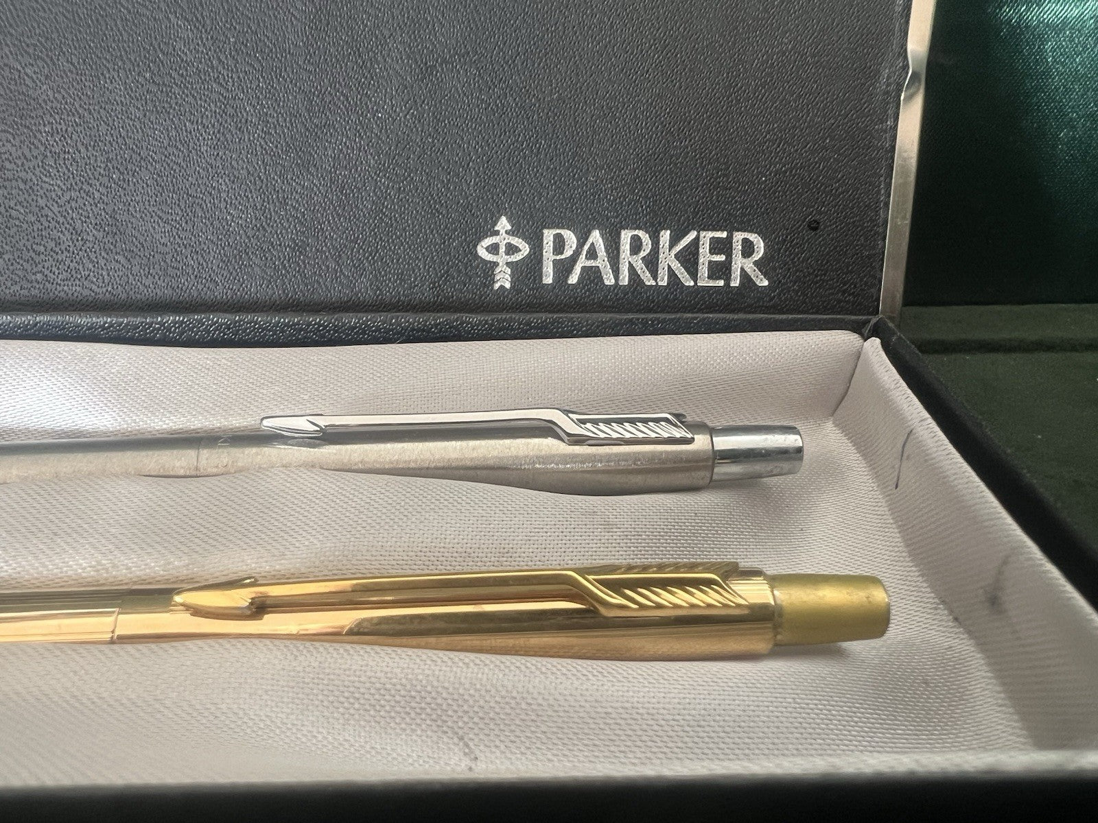 Parker Penne Sphère Imperial Classique Or Et Chrome Scrivono Avec Trousse 2