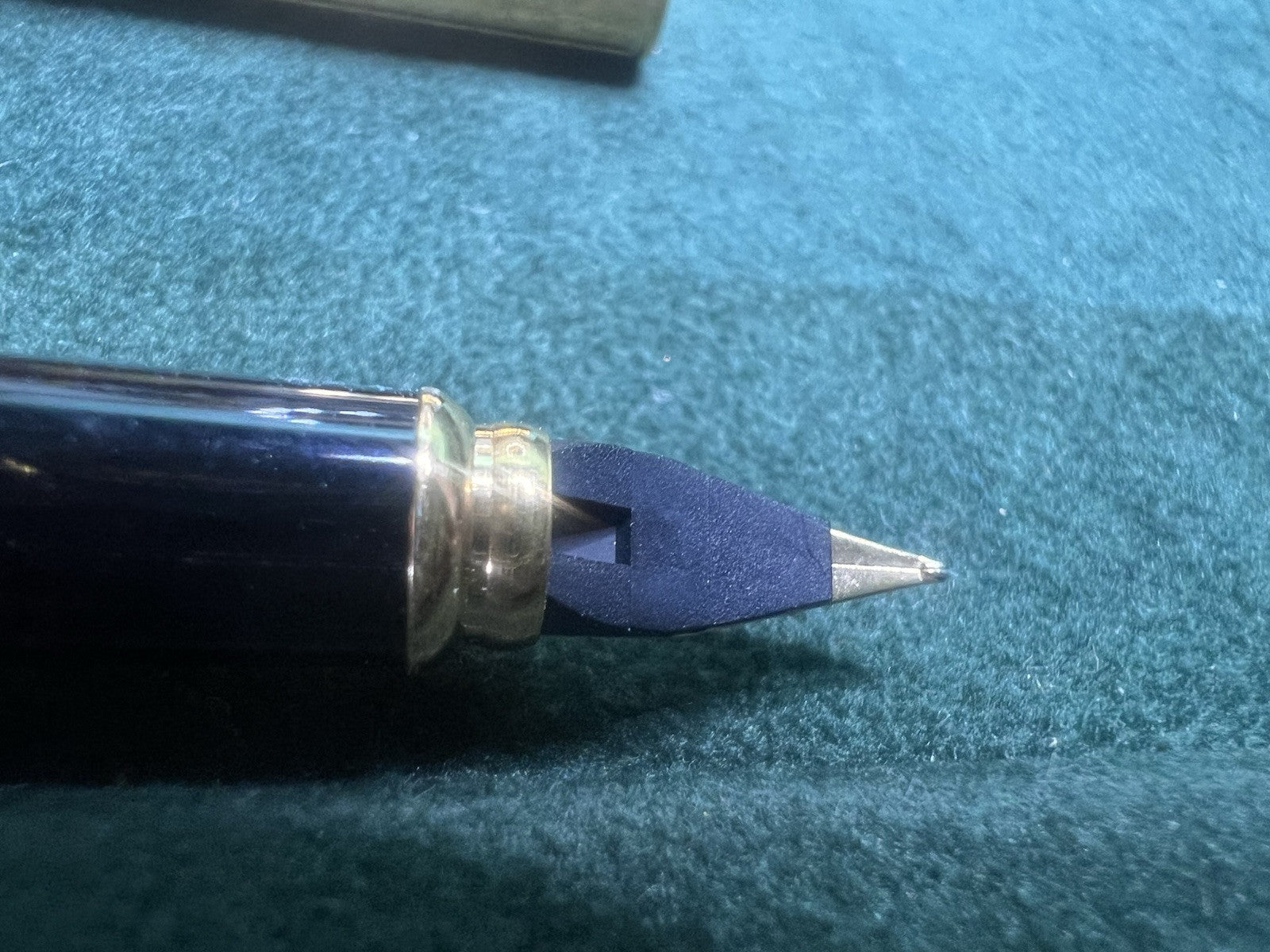 🔴 AURORA gold-plated fountain pen and ballpoint pen, never inked nib 