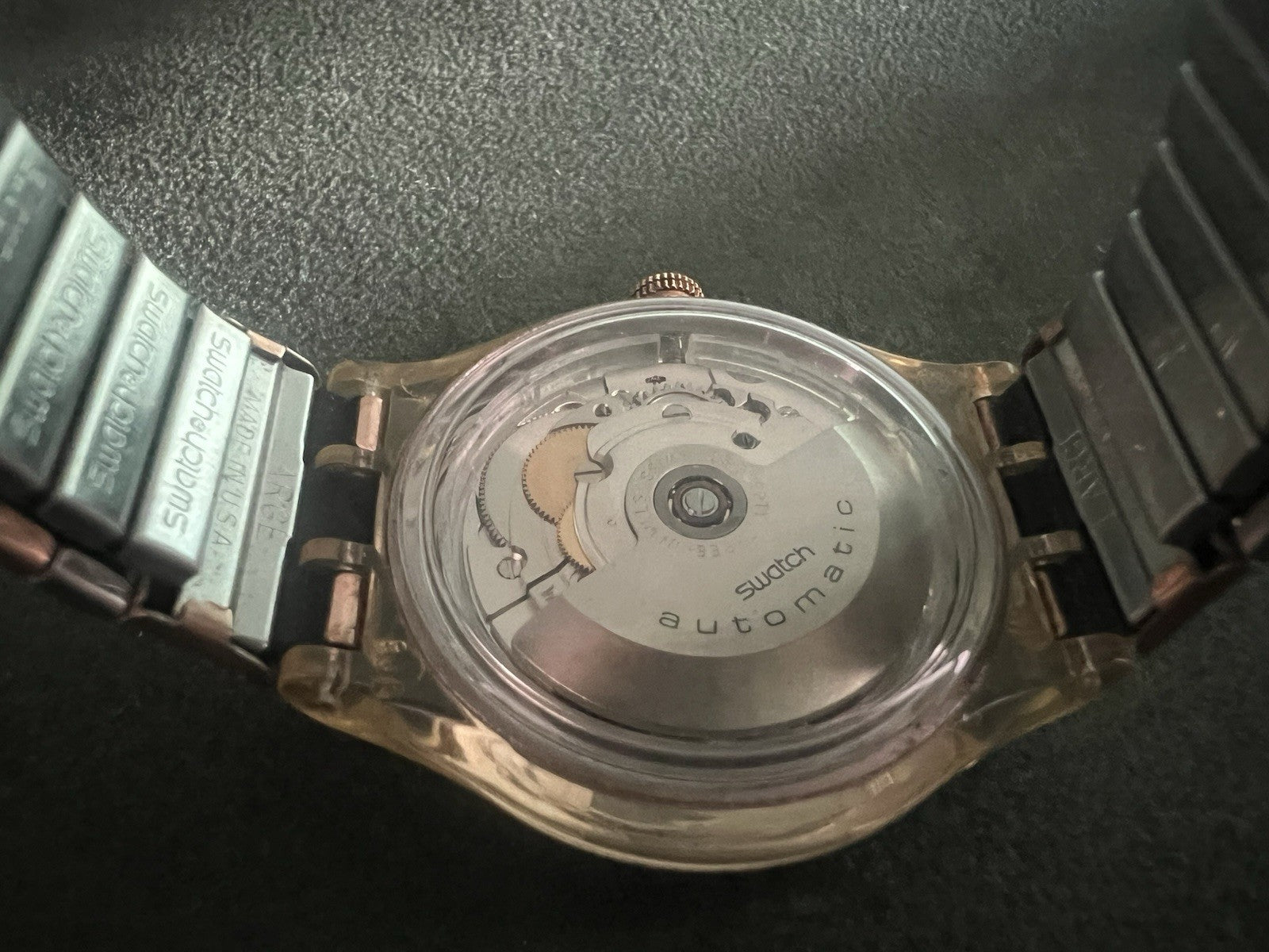 Swatch Montre Poignet Chrono Sak 108 Cooper Rush Automatique Sangle à Ressort