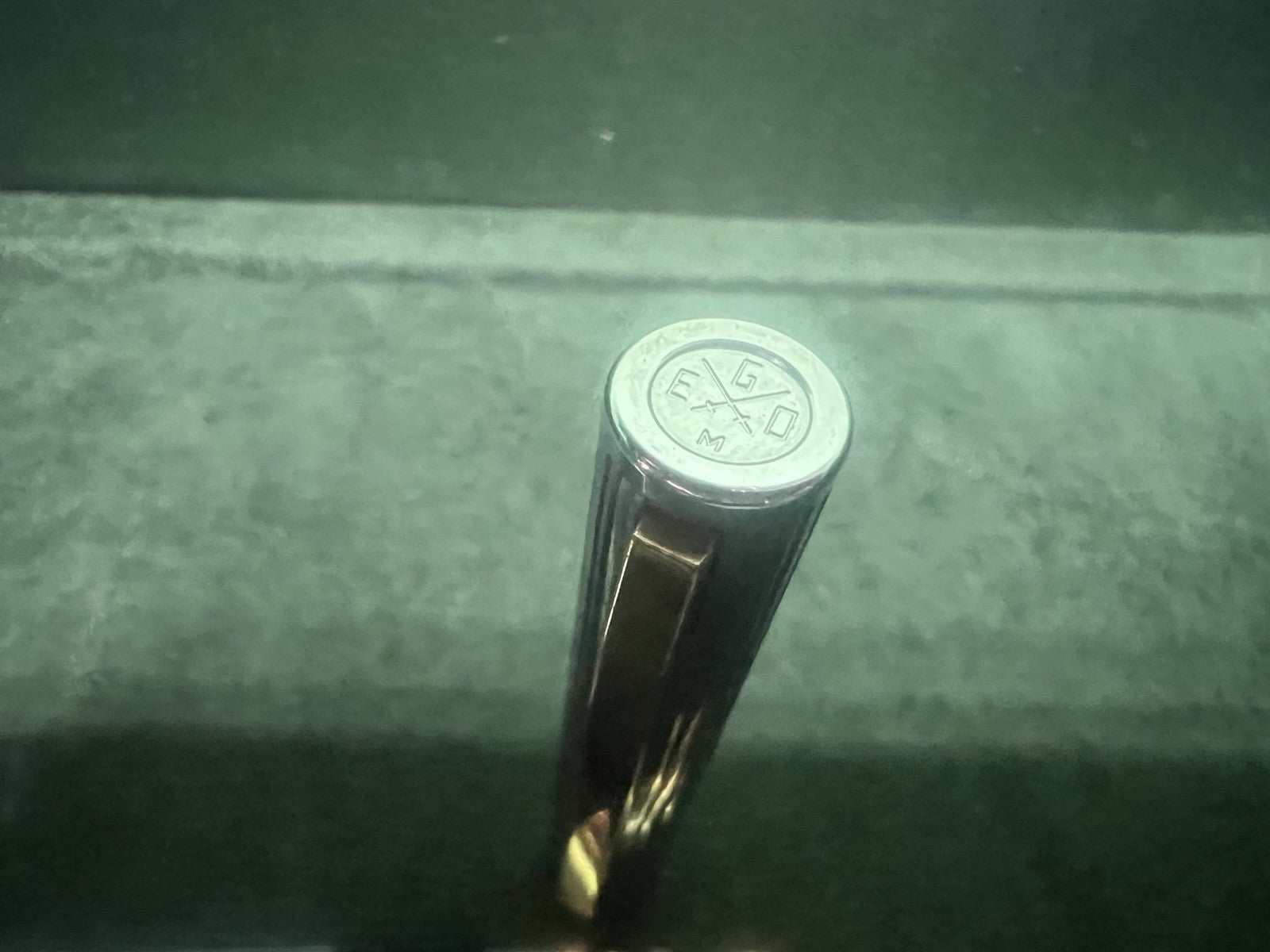 Grand-Mère Stylo-Plume Stylo à Plume Ego Chrome Profils Laminés Or Cartouche M