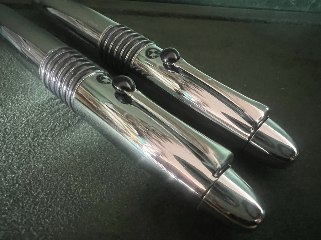 🔴 BMW penna stilografica e sfera cromate scrivono con astuccio 2 PENNE
