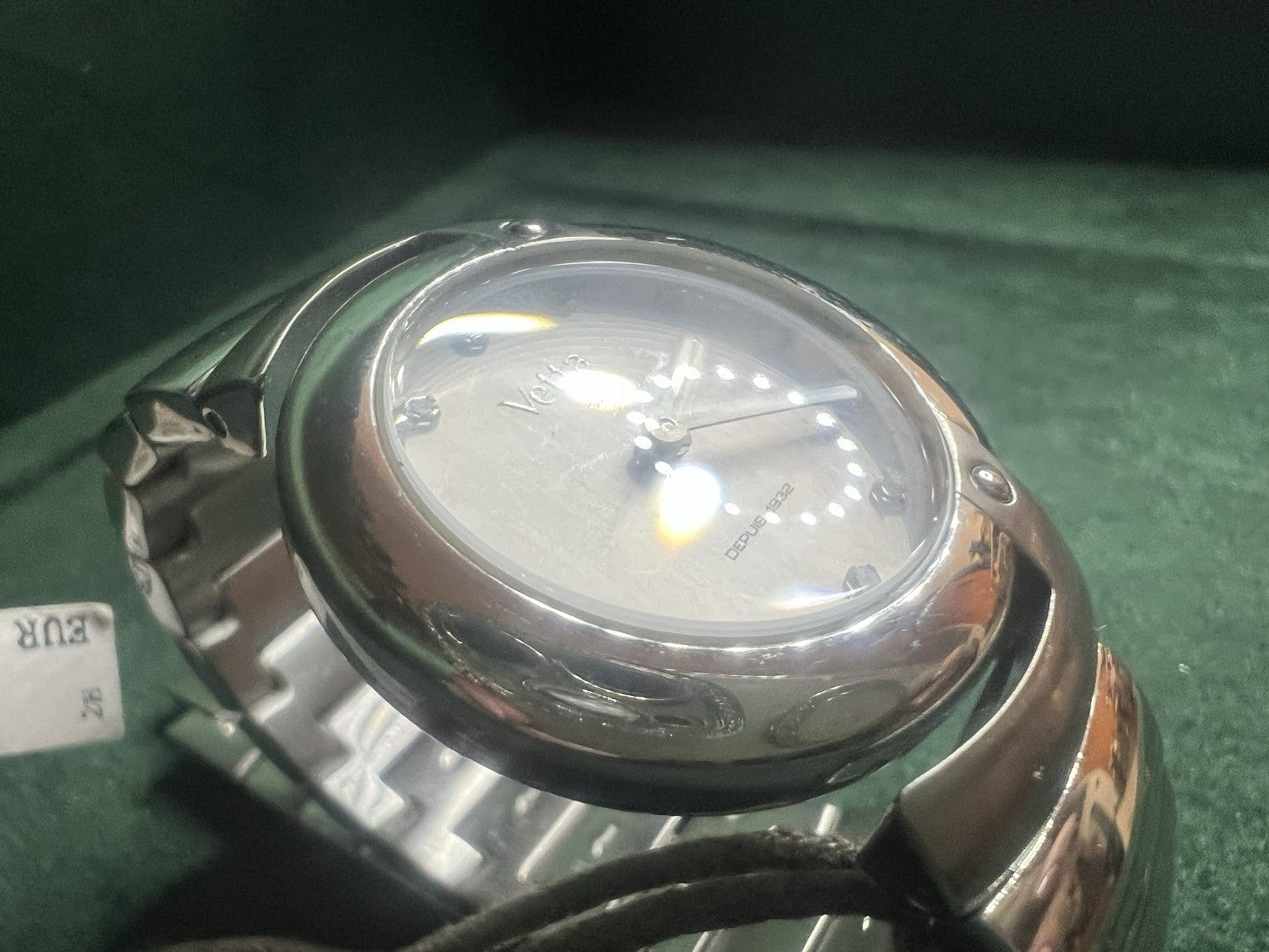 VETTA Horloge Femme Indices Diamants VW0088 Quartz Neuf Avec Étiquettes 