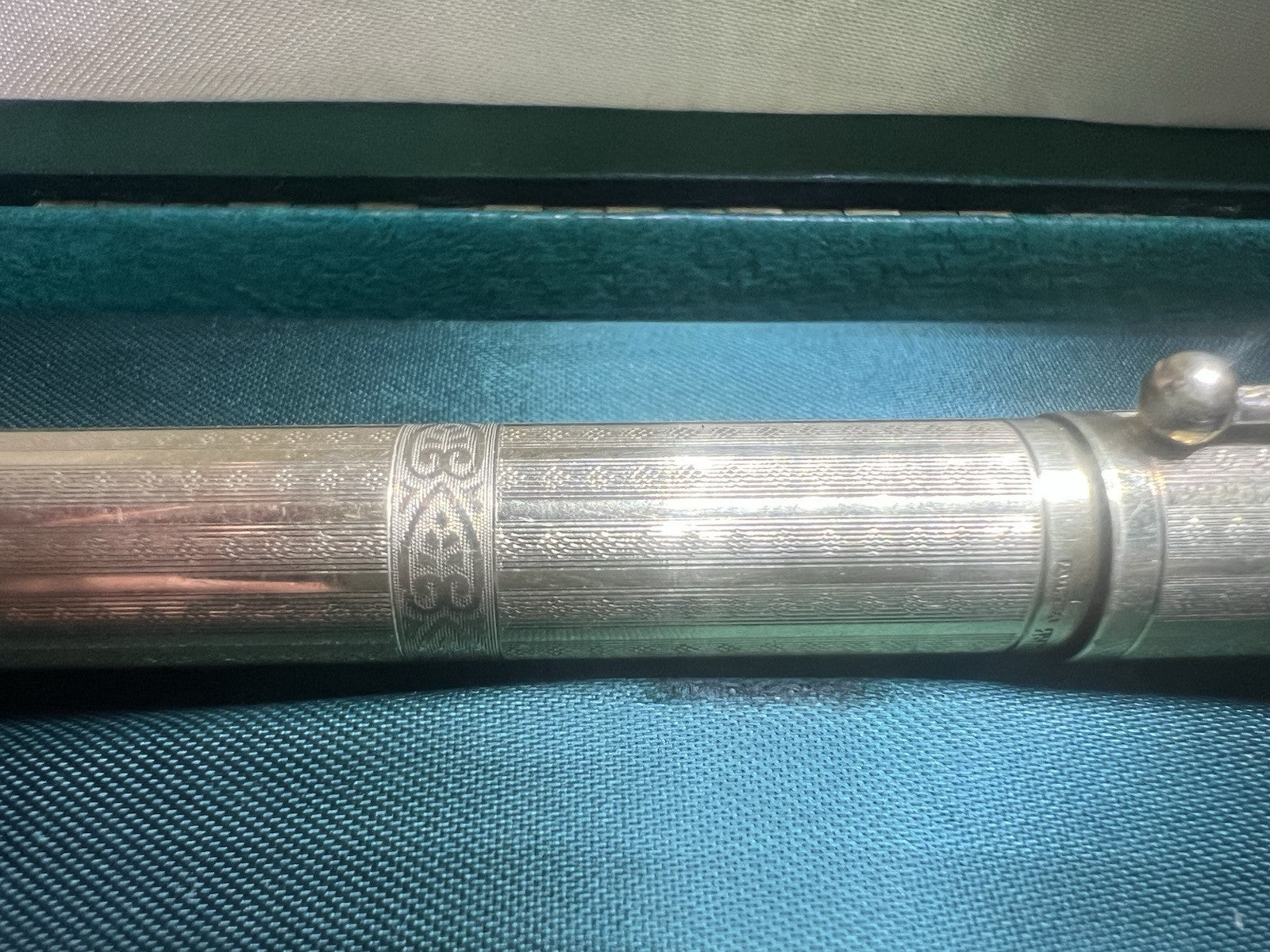 Aurora Stylo-Plume Stylo à Plume Retractable RA3 Clip en Relief Fonctionne Cru 