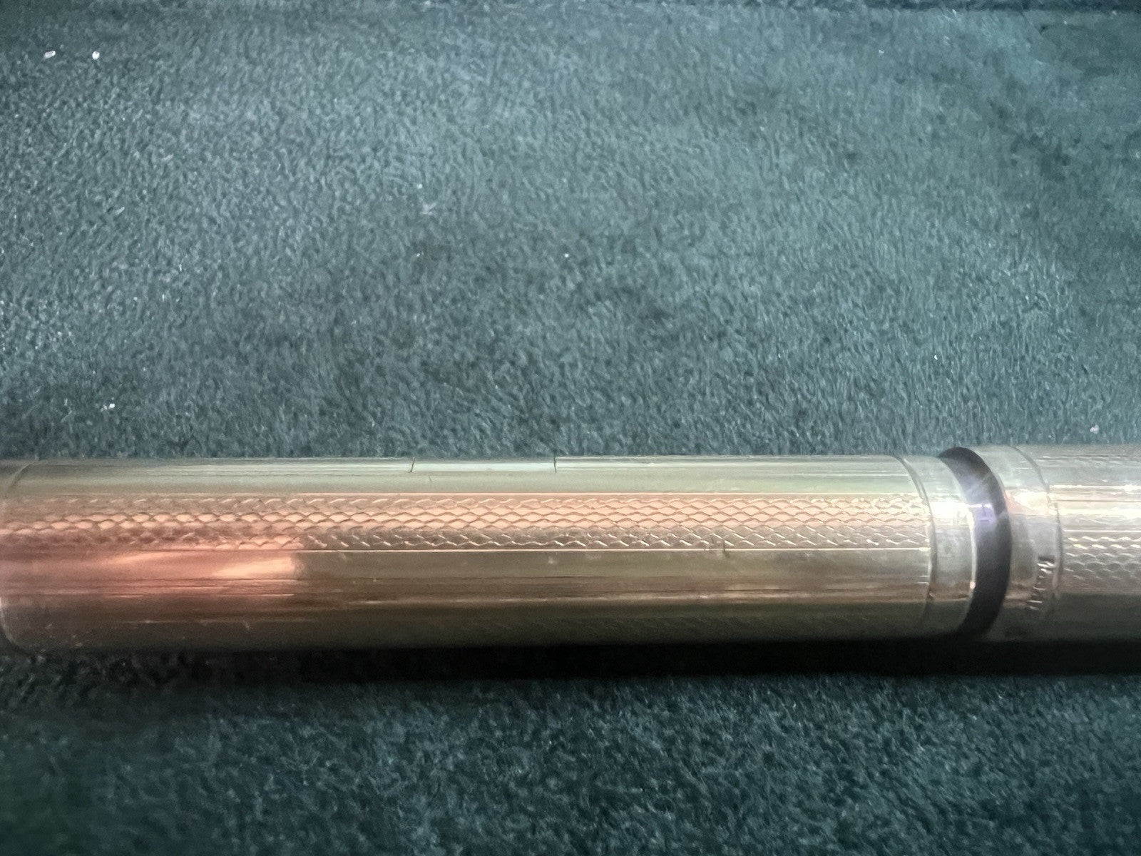 Red Vintage 1920s Extra Long American Retractable Fountain Pen