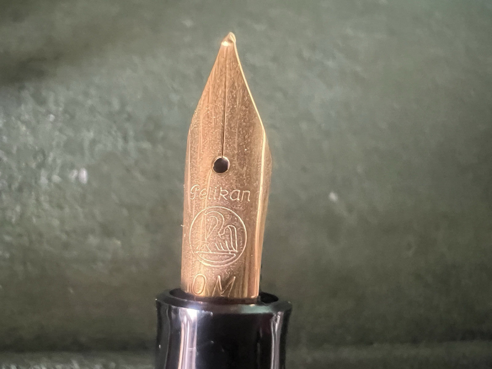 🔴 PELIKAN penna stilografica nera M250 pistone trasparente pennino OM garanzia