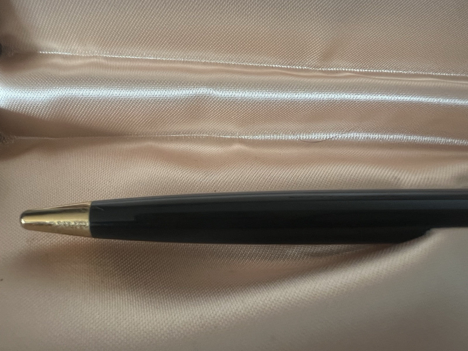 Aurora Stylo-Plume Sphère 98 Noire Et Plaqué Or 22 KT Utilisé Garantie Écrit