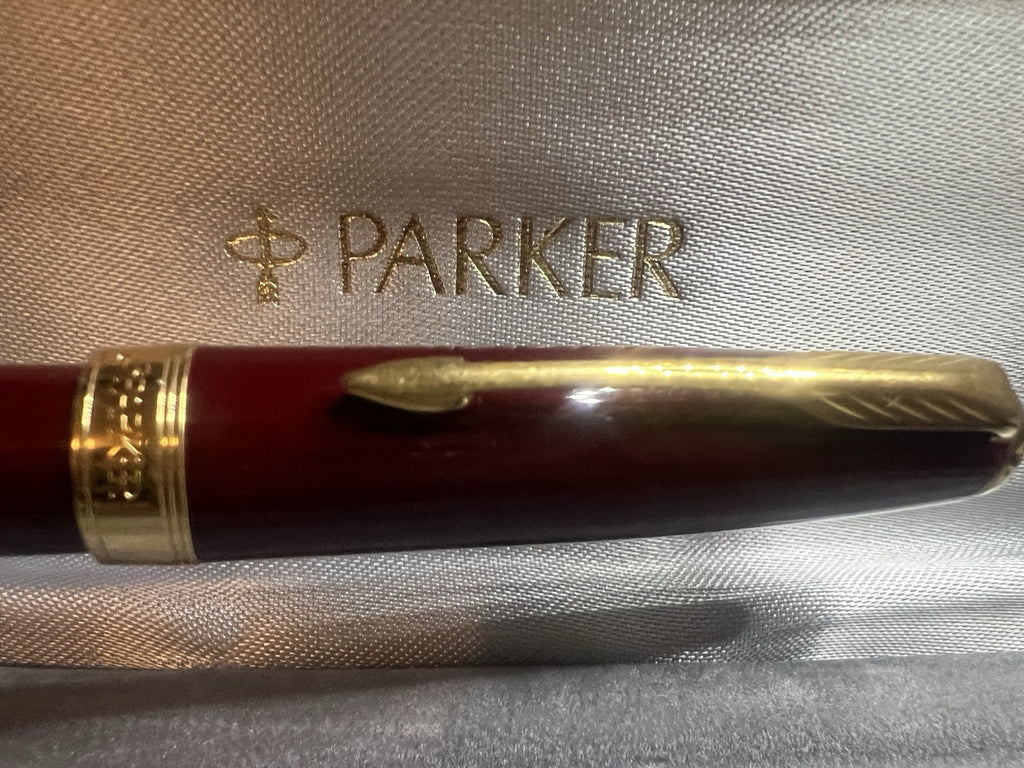 🔴 PARKER penna stilografica Sonnet P II Francia rossa e placcata oro pennino F