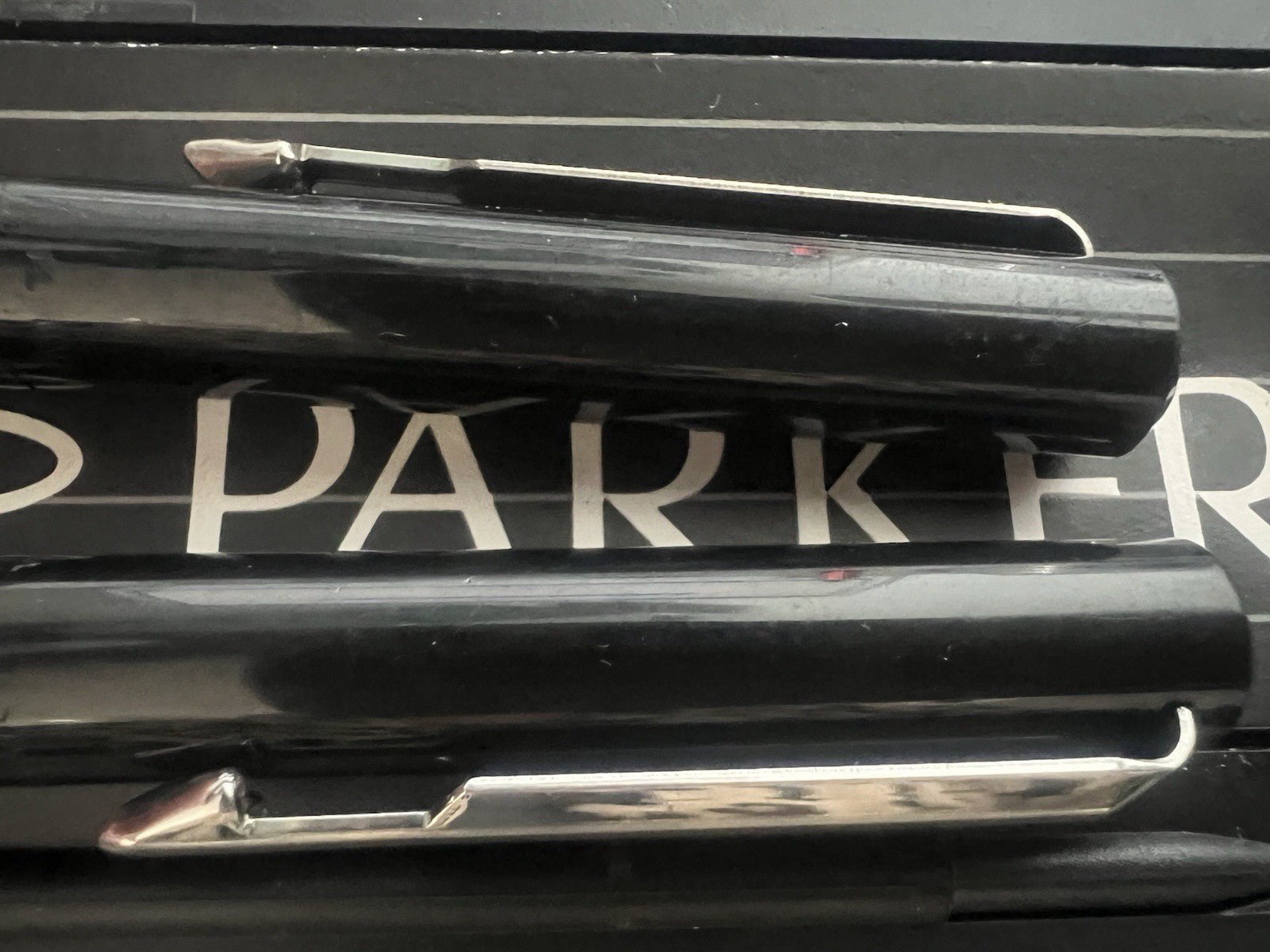 🔴 PARKER penna stilografica e sfera nere Vector scrivono vintage