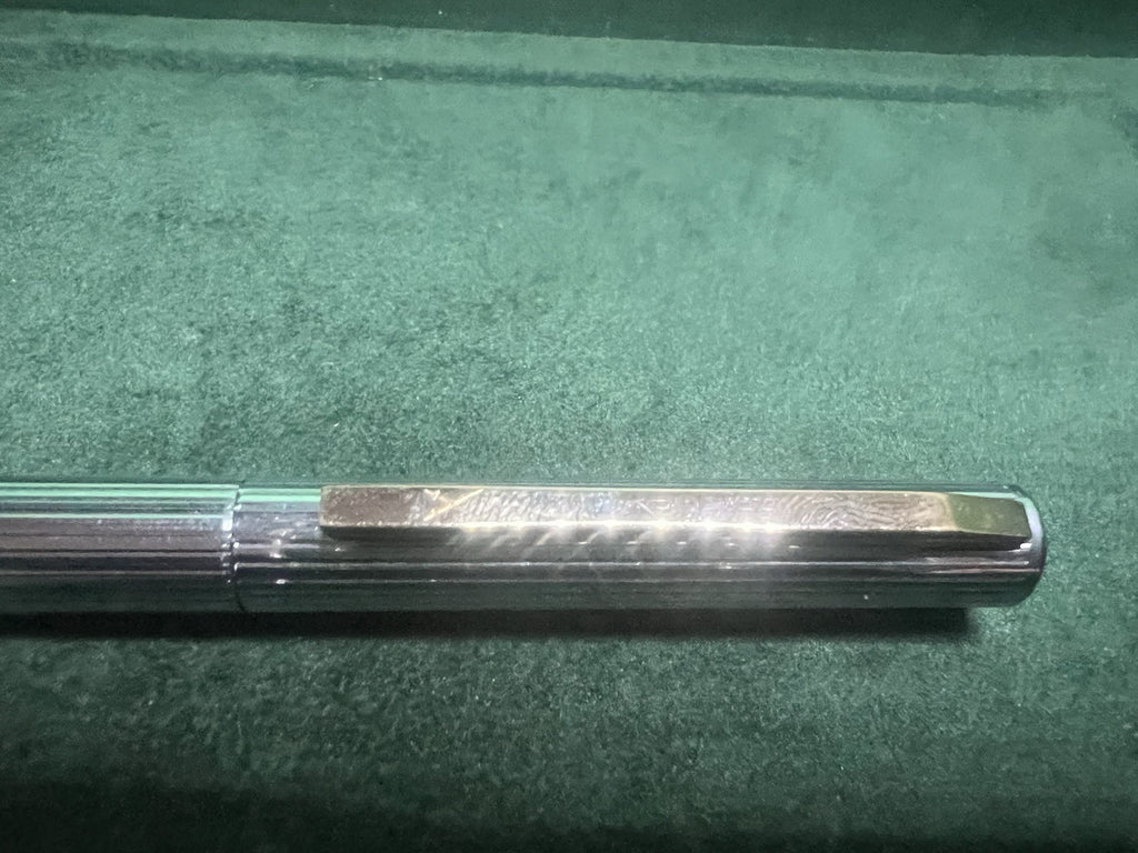 Grand-Mère Stylo-Plume Stylo à Plume Ego Chrome Profils Laminés Or Cartouche M