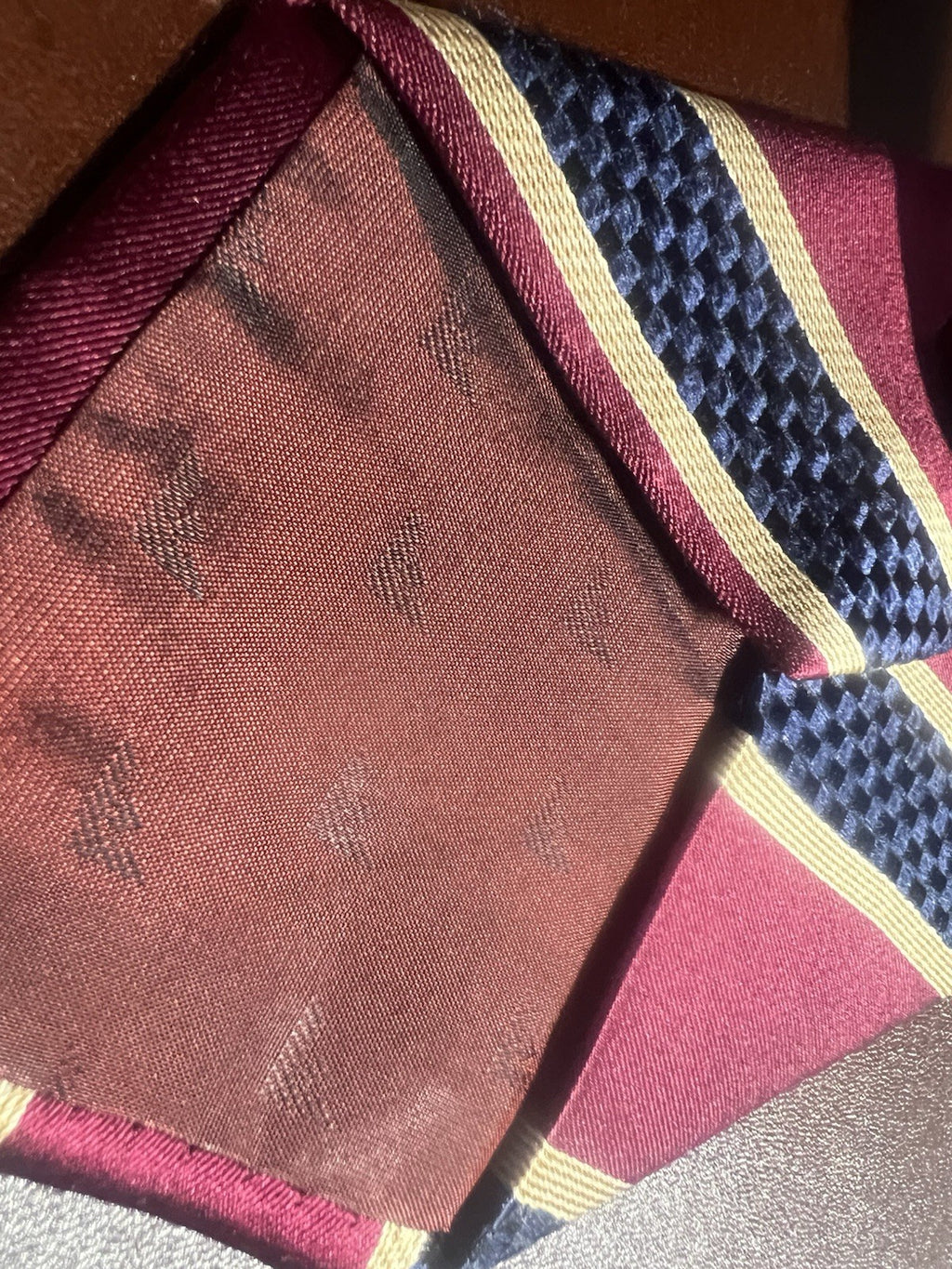 EMPORIO ARMANI Men's Tie Pure Silk Blue Bordeaux Stripes