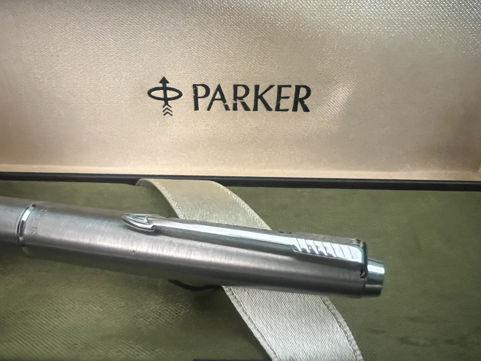 Parker Stylo-Plume Stylo à Plume Chrome Pilotes de Chasse Corps Long Écrit Cru 