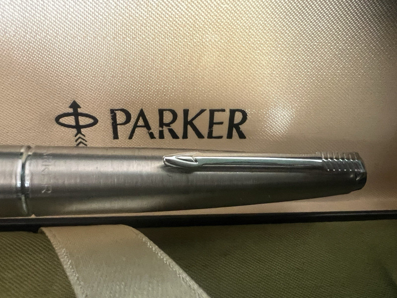 🔴 PARKER penna stilografica cromata Flighter corpo allungato scrive vintage