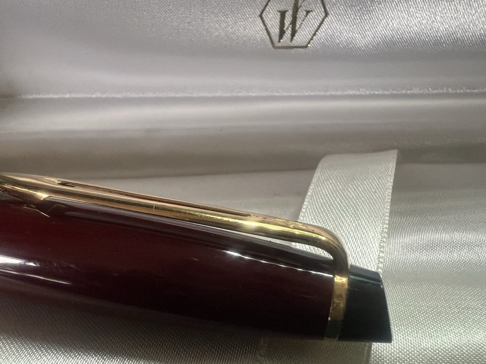 Waterman Stift Füllfederhalter Rexpert 1 Serie Resin Bordeaux Feder F