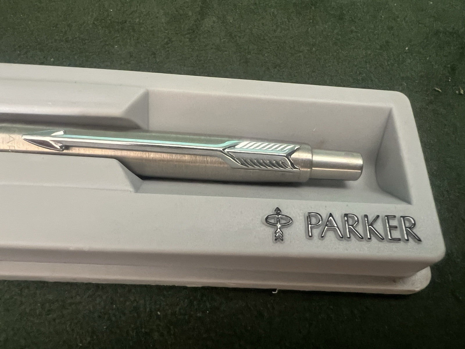 🔴 PARKER penna sfera cromata Imperial classic scrive con astuccio A