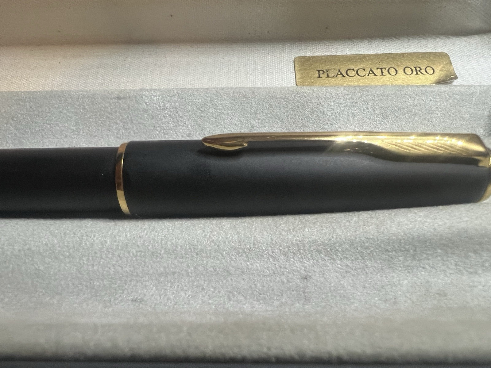 🔴 PARKER penna stilografica Sonnet P Francia nera e placcata oro pennino M