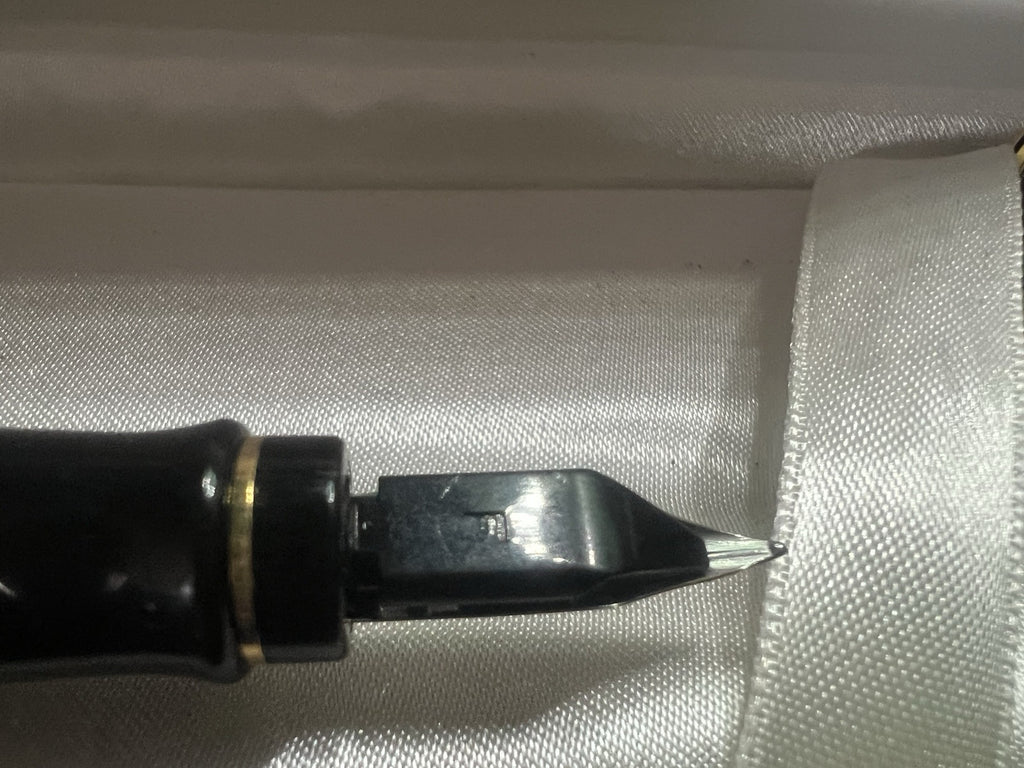 Waterman Stylo-Plume Stylo à Plume Rexpert 1 Série Résine Bordeaux F