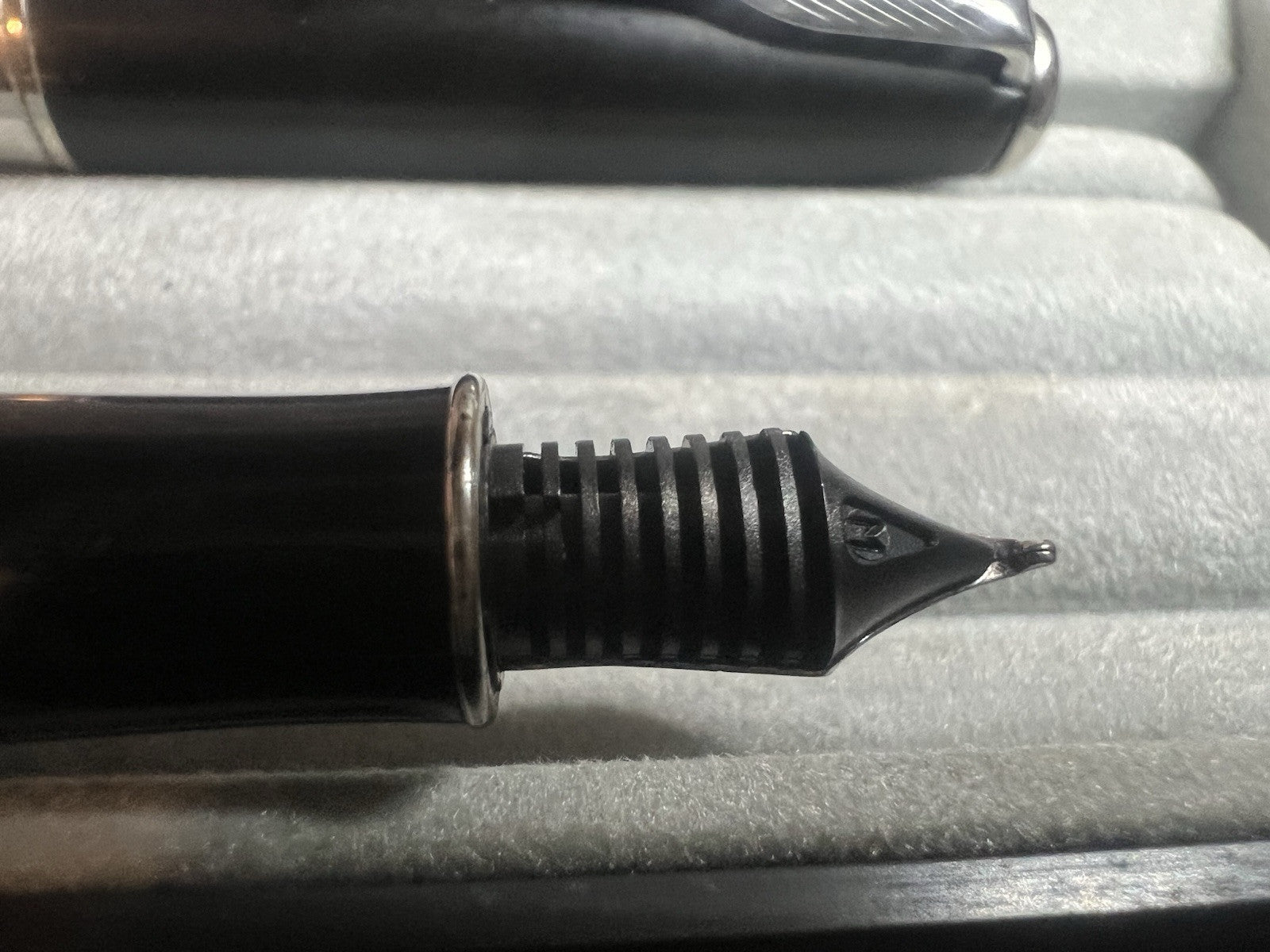 Parker Stylo-Plume Stylo à Plume Sonnet I III France Laque Noire Et Chrome M