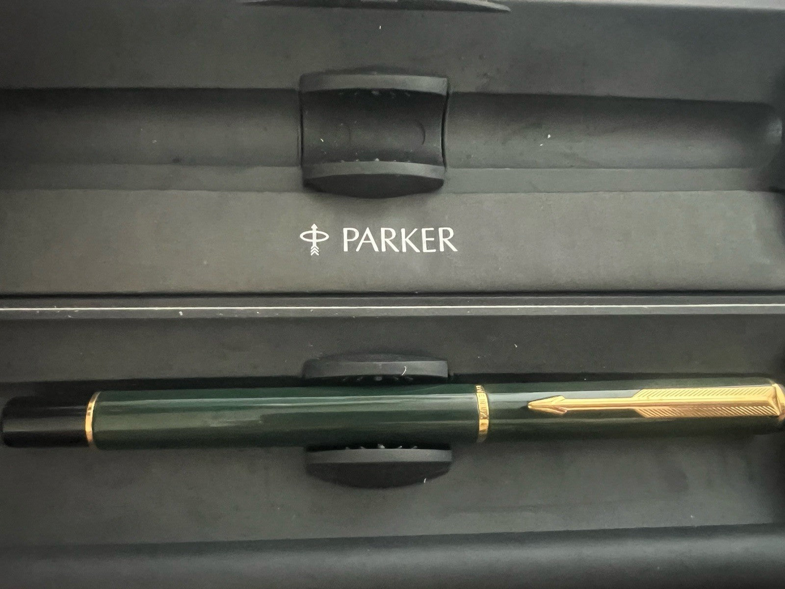 🔴 PARKER penna stilografica Rialto lacca verde inglese a cartuccia scrive