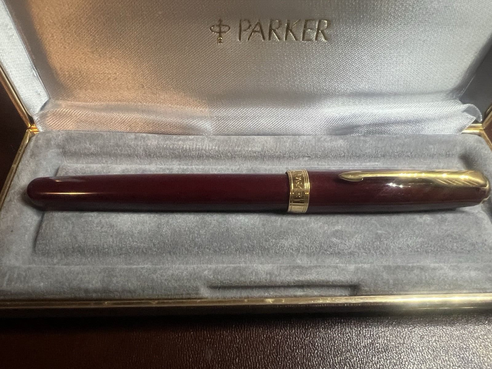 Parker Stylo-Plume Stylo à Plume Sonnet P II France Rouge Et Plaqué Or F