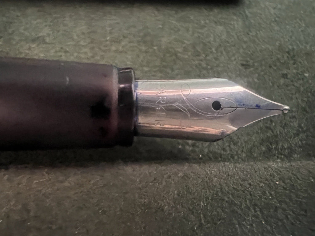 🔴 PARKER FRONTIER Chrom-Patronenfüller mit M-Feder schreibt 