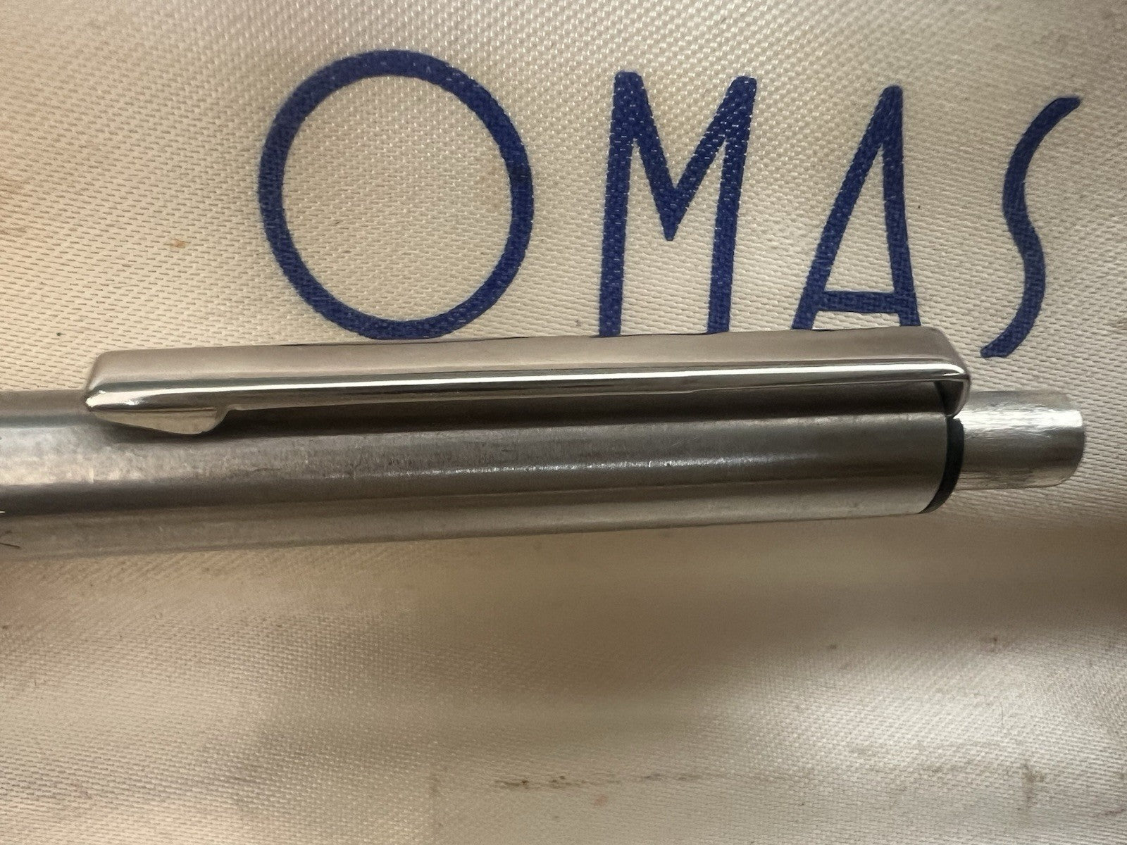🔴 OMAS penna sfera cromata pulsante a scatto scrive vintage